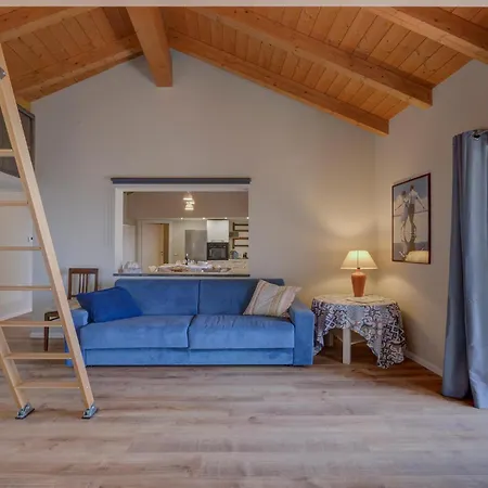 Apartmán Cozy In Albagnano Di With House Sea View Bee